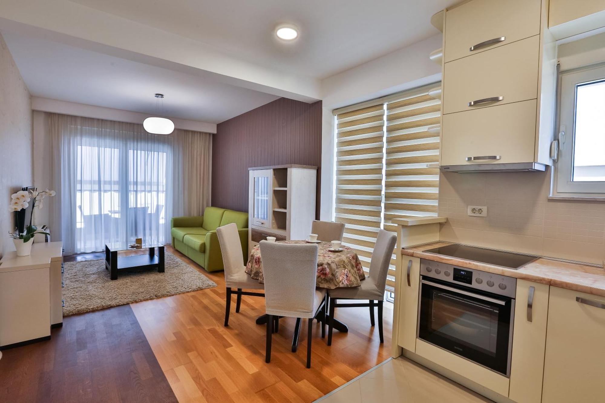 Montesun Boka Apartments Будва Екстериор снимка