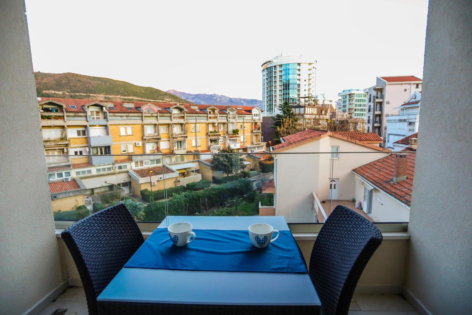 Montesun Boka Apartments Будва Стая снимка